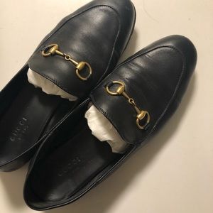 Gucci Brixton Loafer in Black, size 37.5.